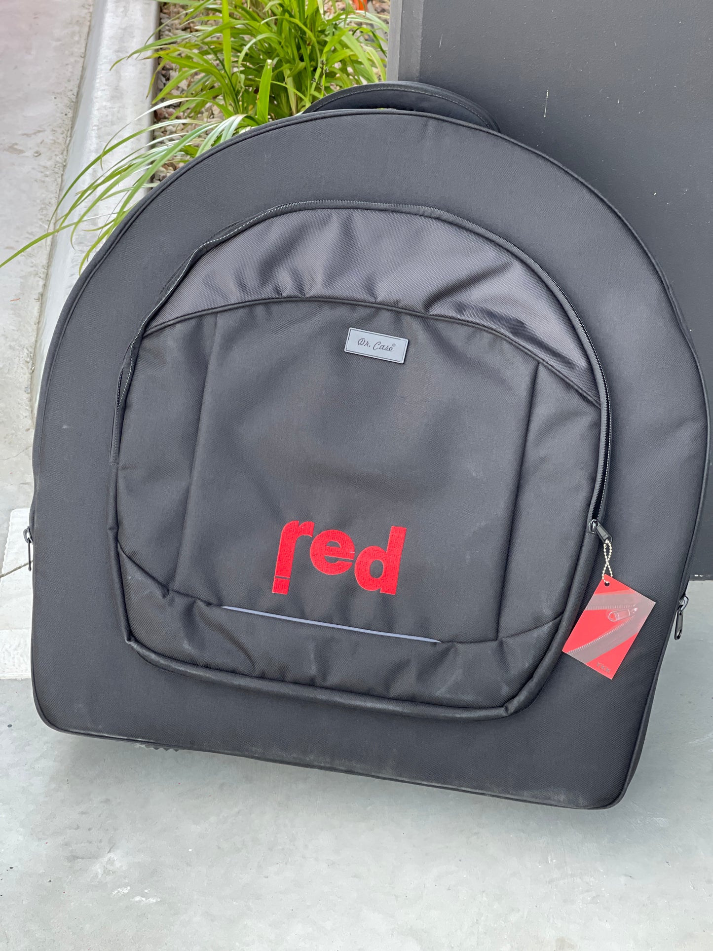 Red Cymbals Deluxe Cymbal Bag / Case Black Colour 22", 24" or 26" sizes.